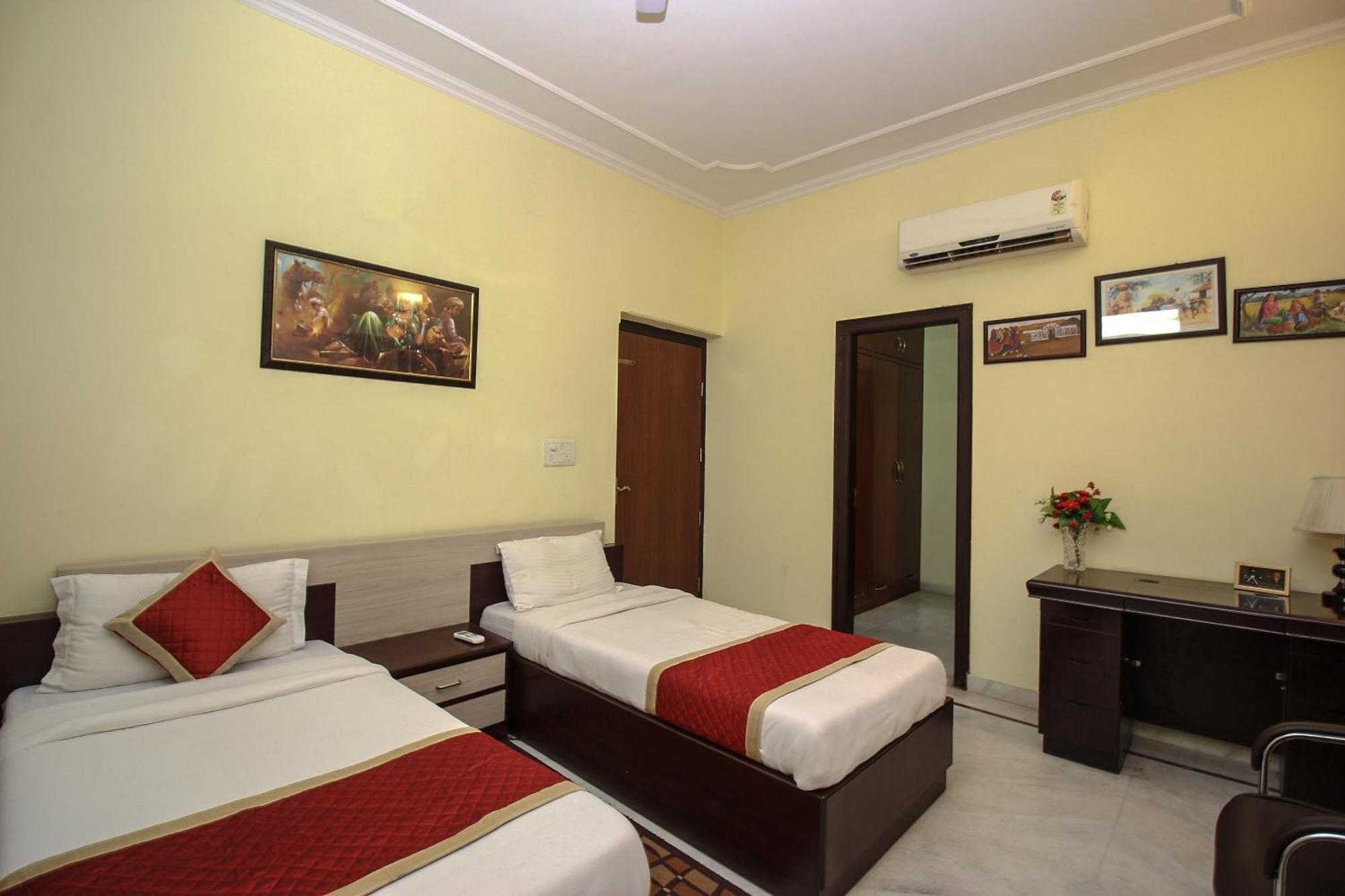 Super Hotel O Jaipur Stays Exterior photo